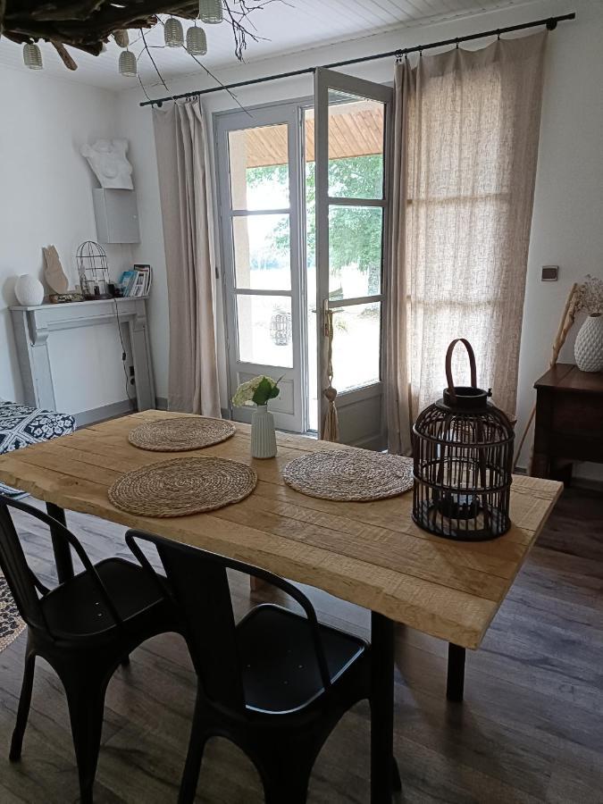 Chambre d'hôtes indépendante à la campagne Saint-Just-le-Martel Extérieur photo
